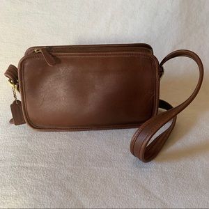 Vintage Coach Leather Shoulder Purse